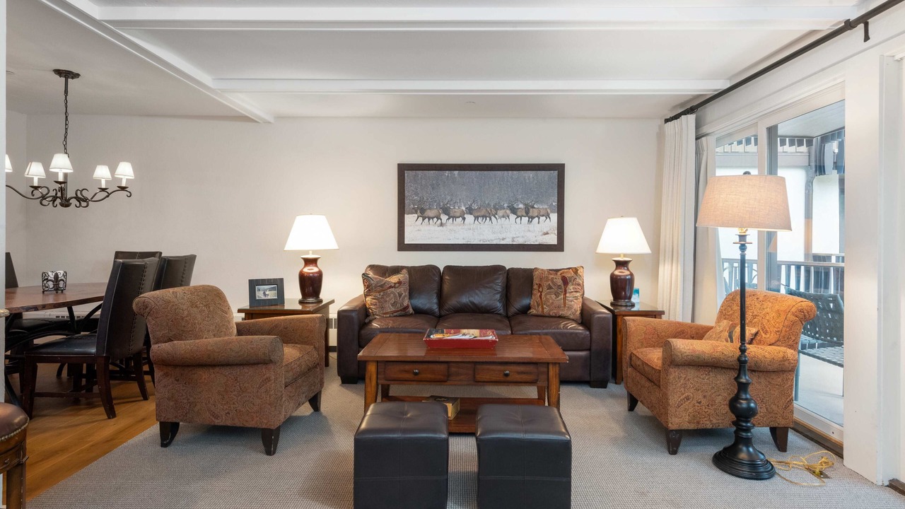 Photo of Livingroom in Vail