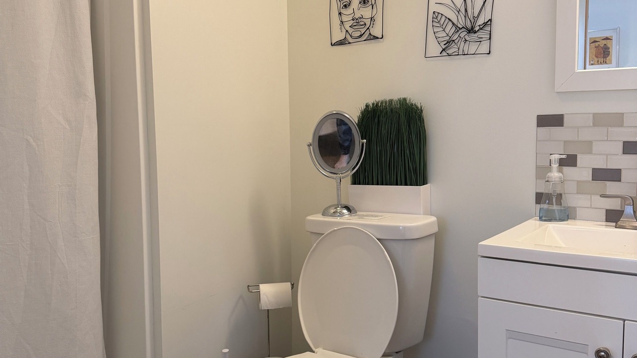 Photo of Bathroom in Lavista Park