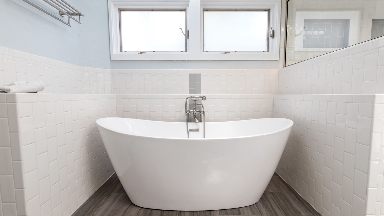 Photo of Bathroom in Grove