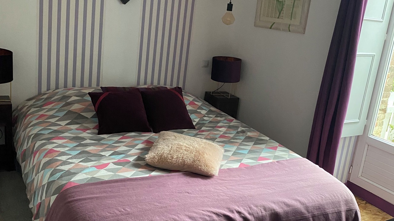 Photo of Bedroom in Saint-Maurice-Etusson