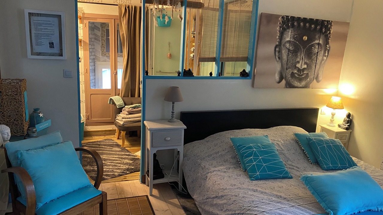 Photo of Bedroom in Saint-Maurice-Etusson