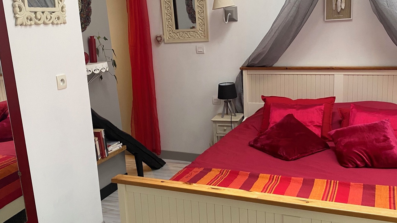 Photo of Bedroom in Saint-Maurice-Etusson