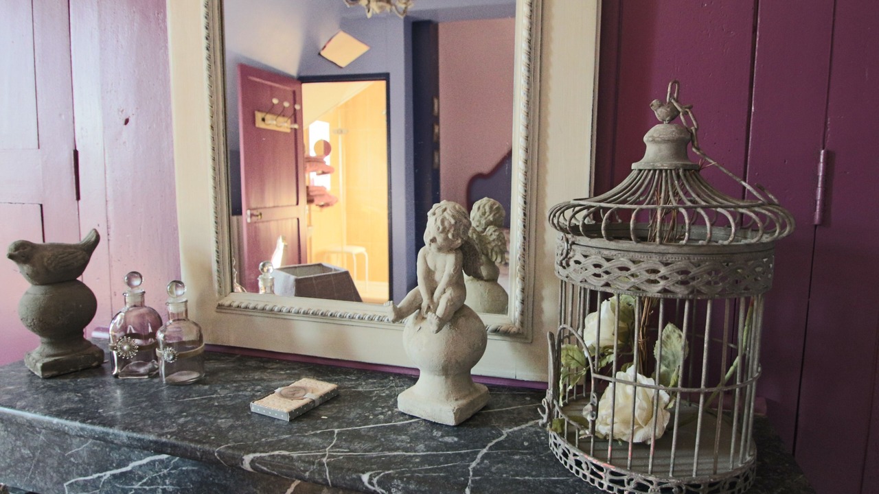 Photo of Others in Couffy