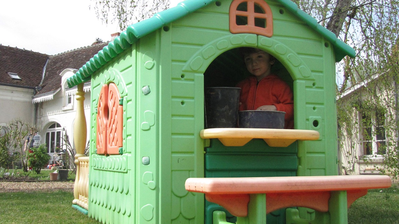 Photo of Others in Couffy