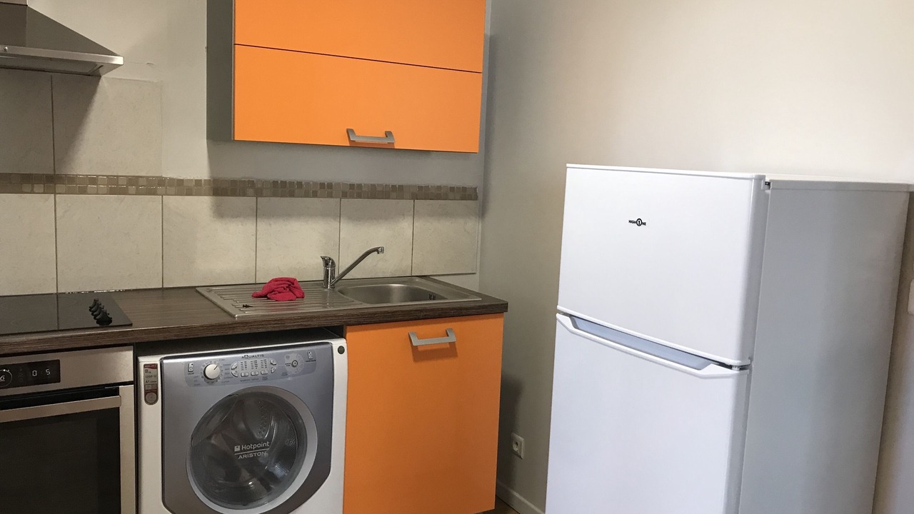 Photo of Kitchen in Villeneuve-les-Beziers
