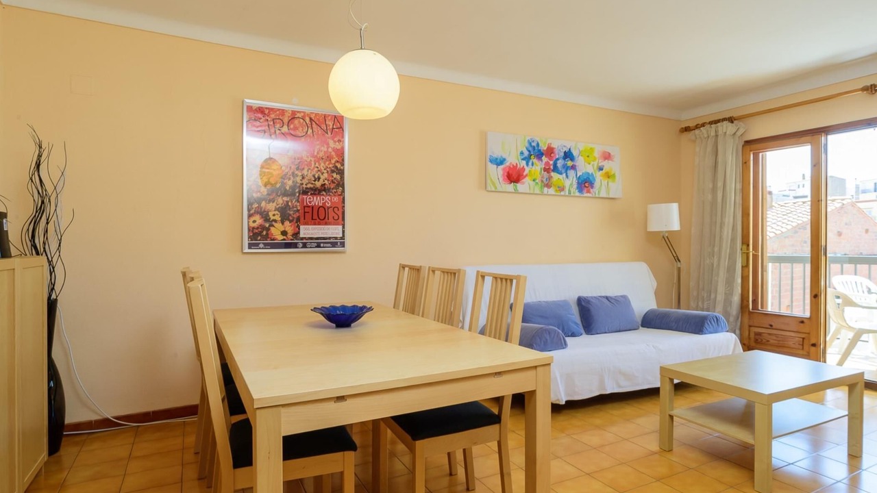 Photo of Others in L'Escala