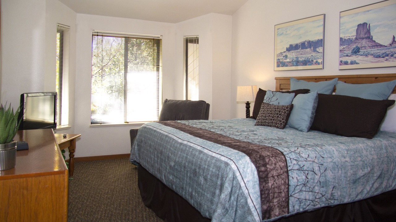 Photo of Bedroom in Pinetop