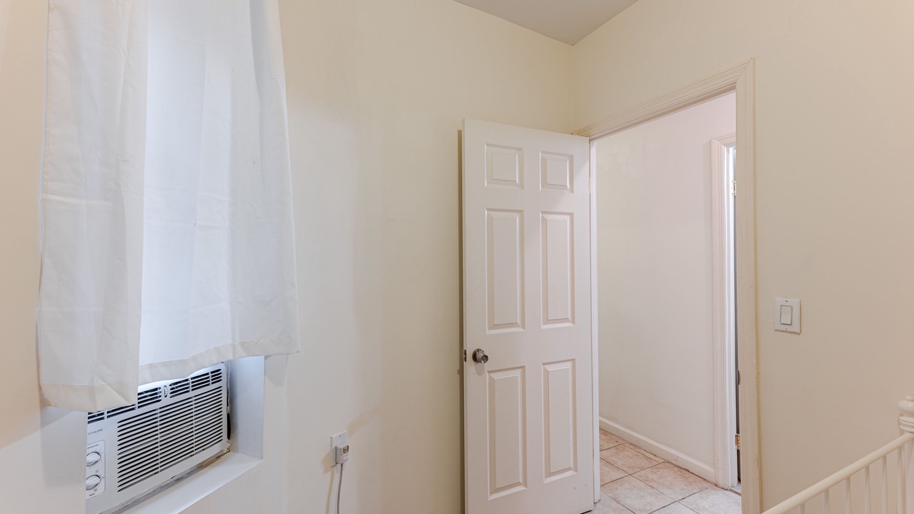 Photo of Others in East Harlem