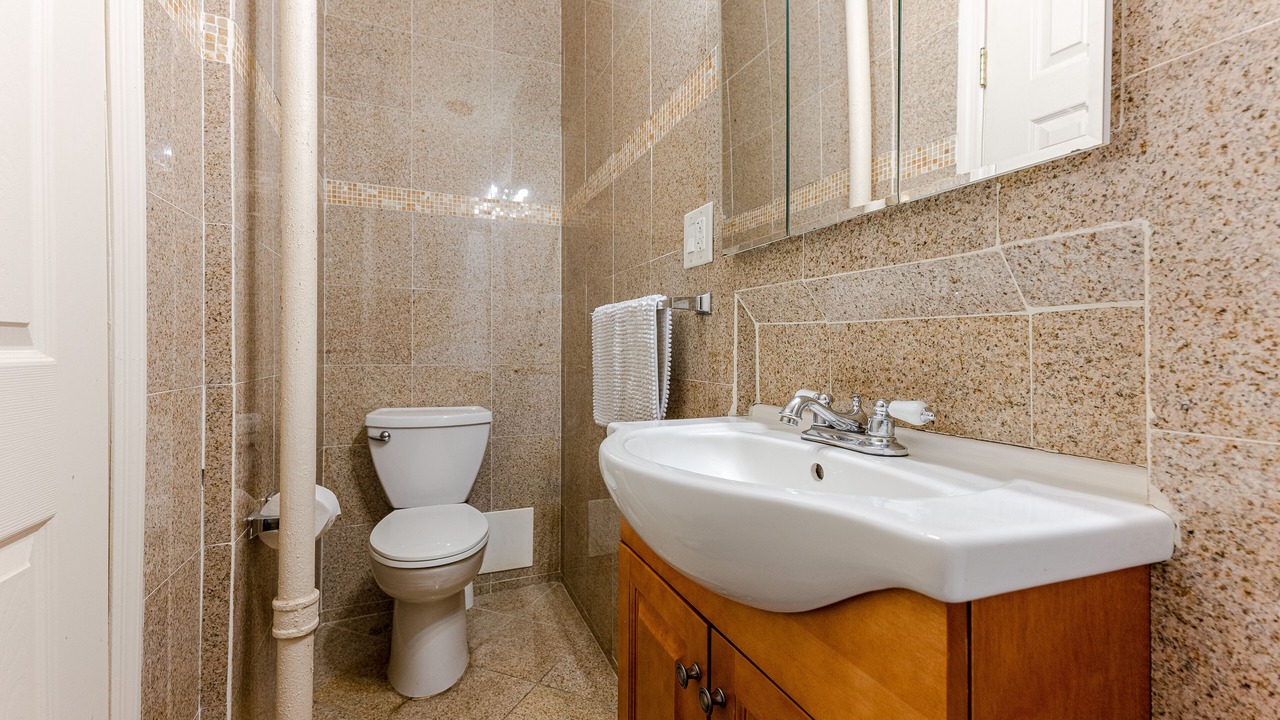 Photo of Bathroom in East Harlem