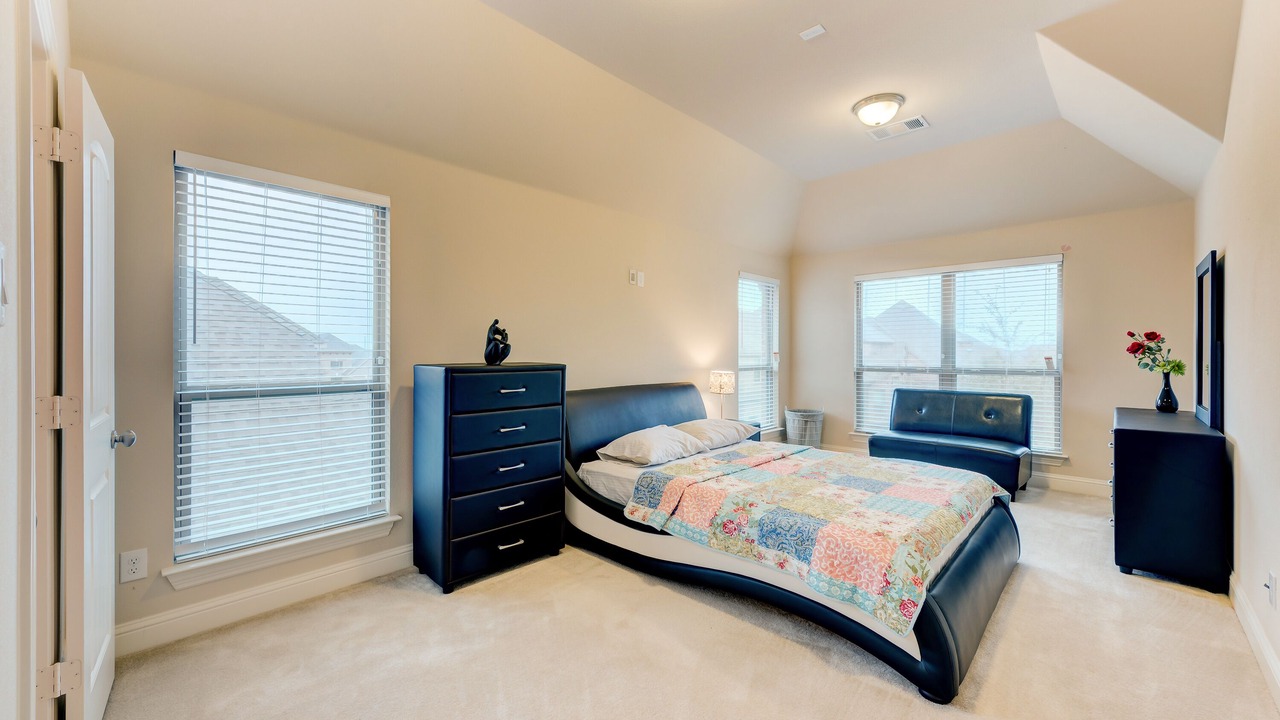 Photo of Bedroom in Las Colinas