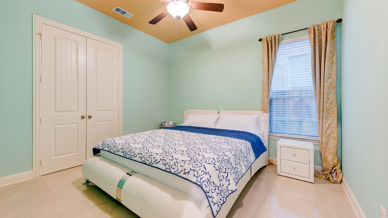 Photo of Bedroom in Las Colinas