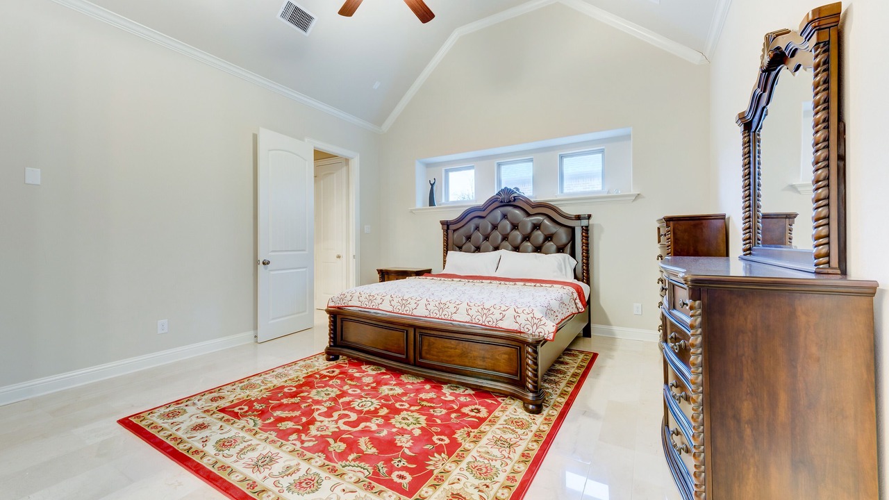 Photo of Bedroom in Las Colinas