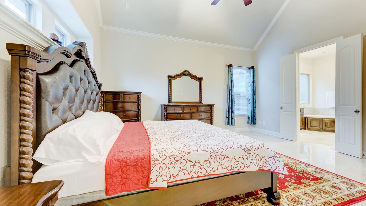 Photo of Bedroom in Las Colinas