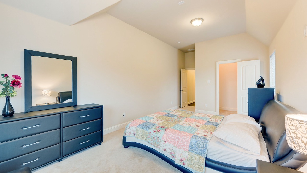 Photo of Bedroom in Las Colinas