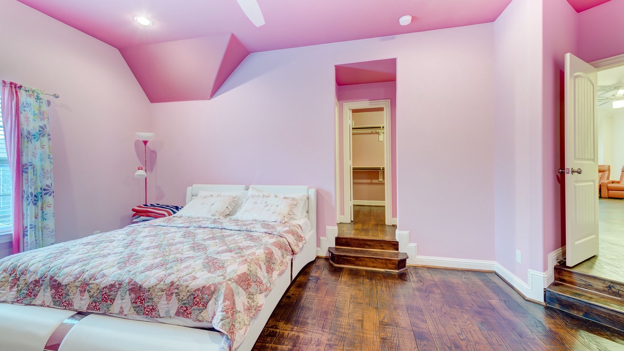 Photo of Bedroom in Las Colinas