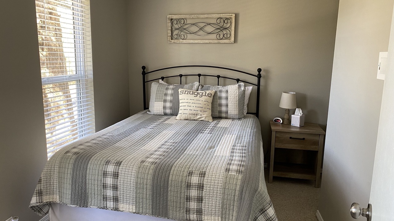 Photo of Bedroom in Shell Knob