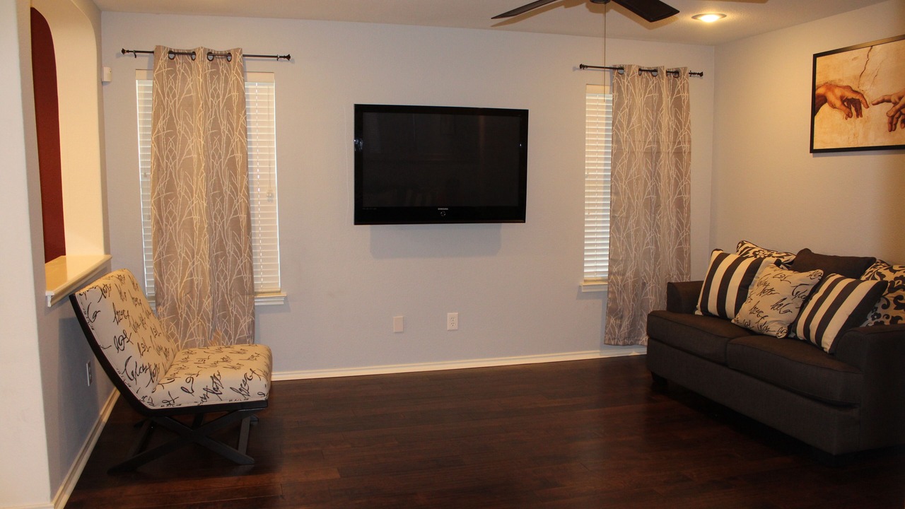 Photo of Livingroom in West San Antonio