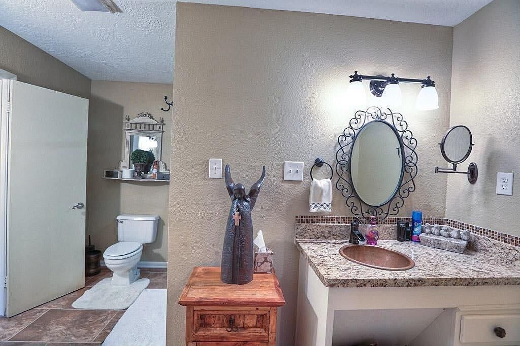 Photo of Bathroom in Walden on Lake Conroe