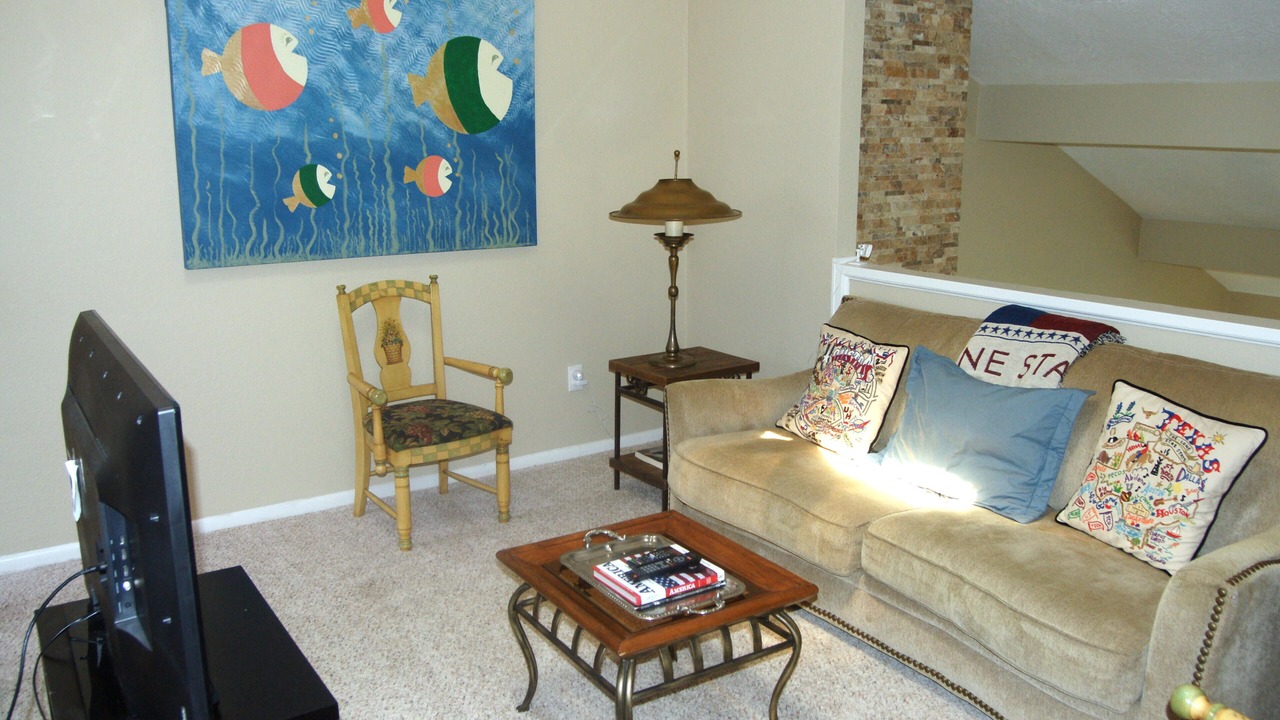 Photo of Livingroom in Walden on Lake Conroe