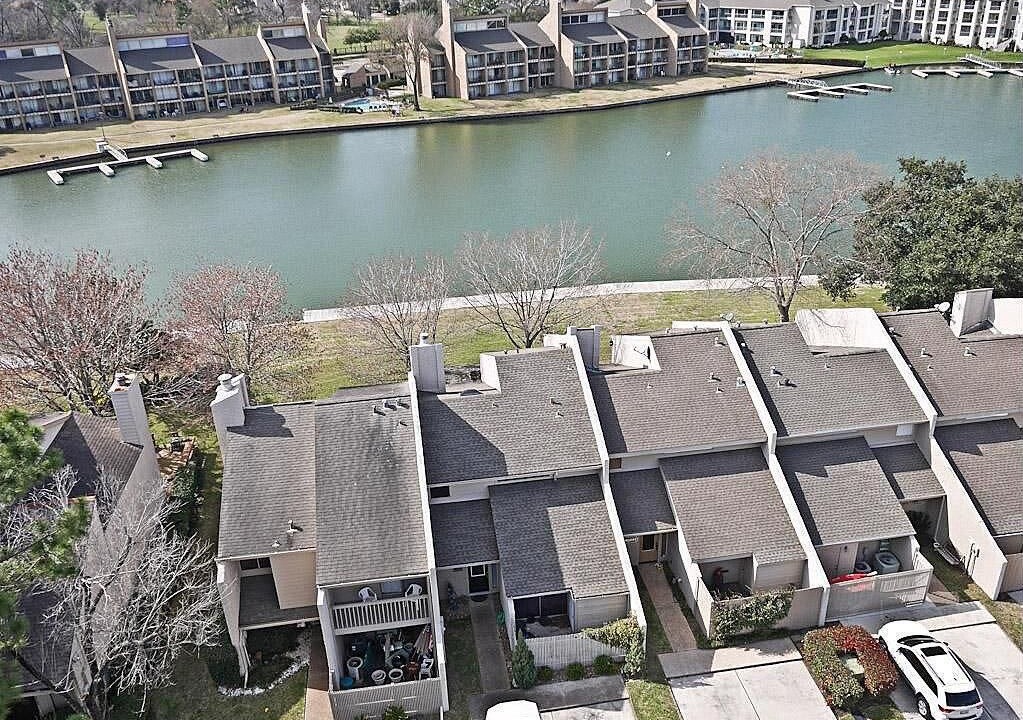 Photo of Others in Walden on Lake Conroe