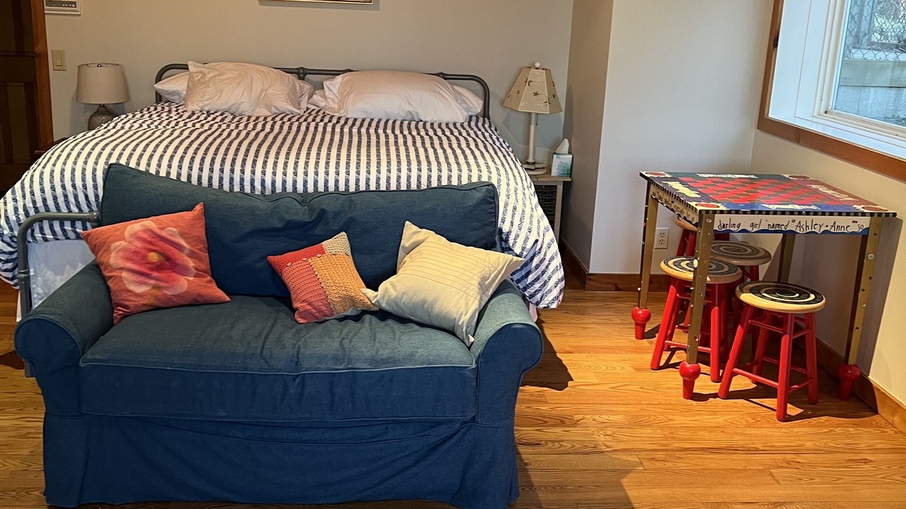 Photo of Bedroom in Glen Arbor