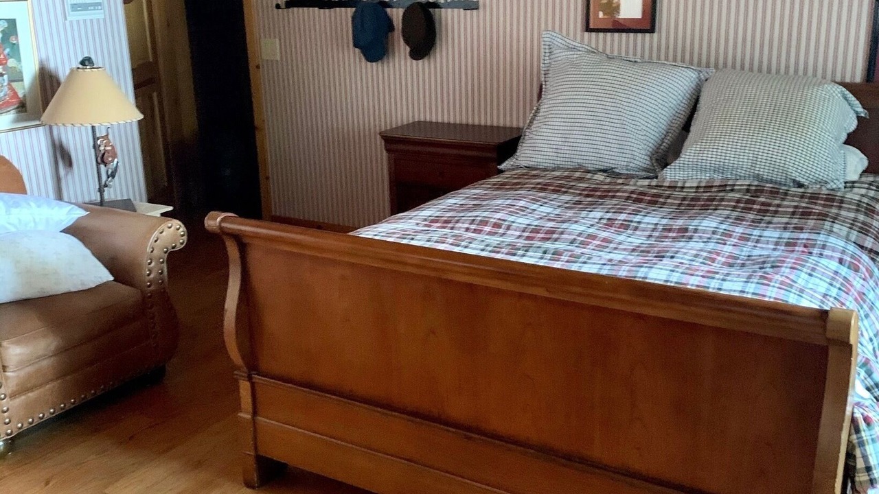 Photo of Bedroom in Glen Arbor