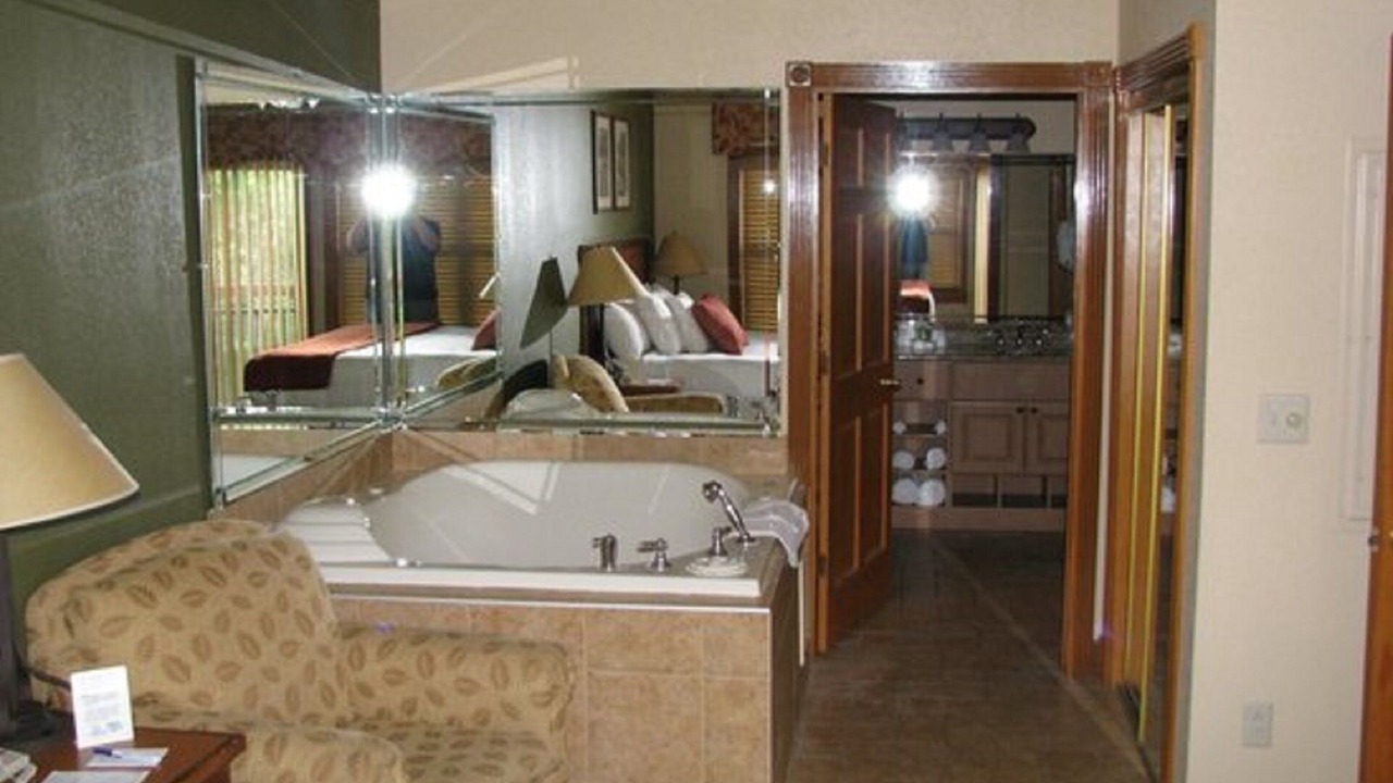 Photo of Bedroom in Branson