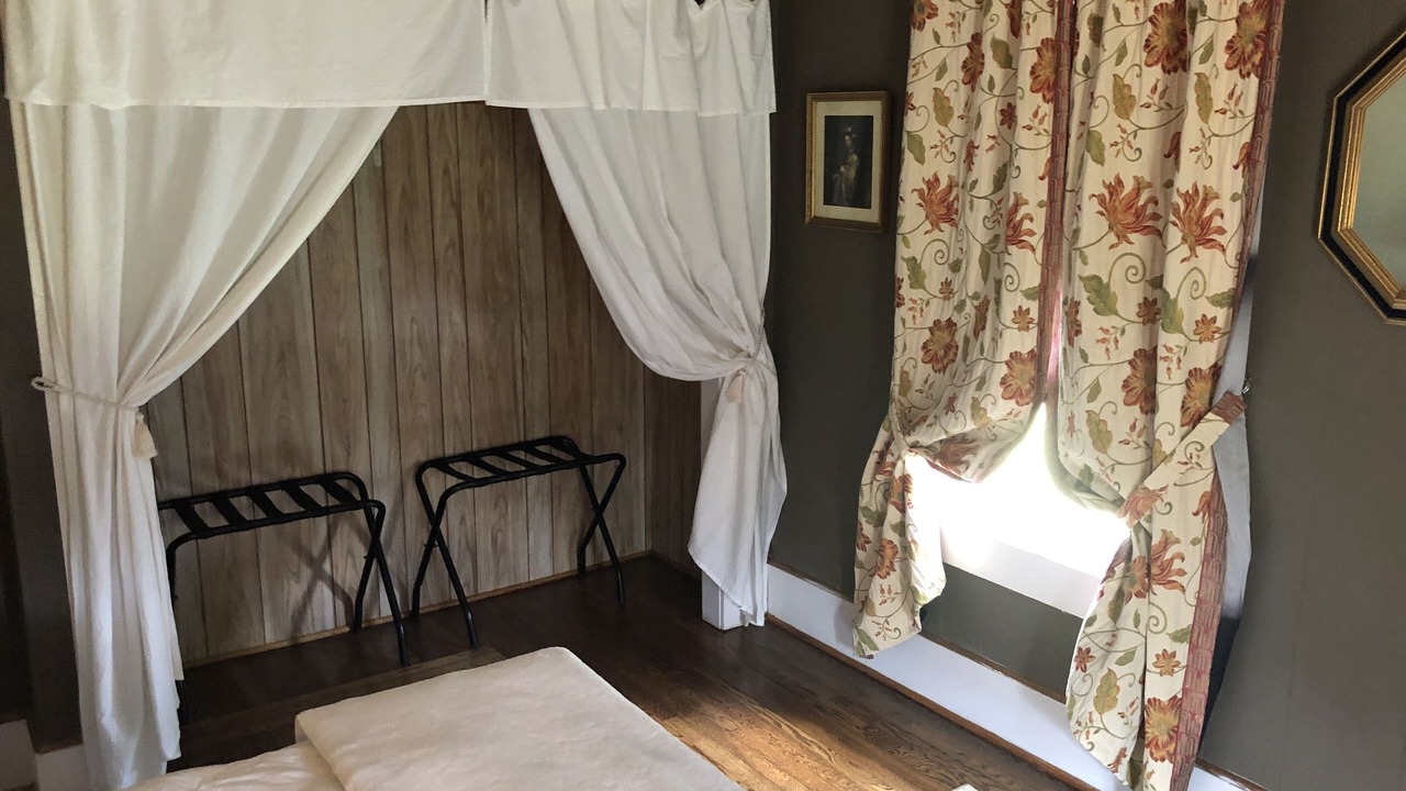 Photo of Bedroom in Lynn