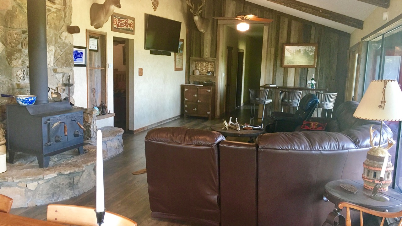 Photo of Livingroom in Fredonia
