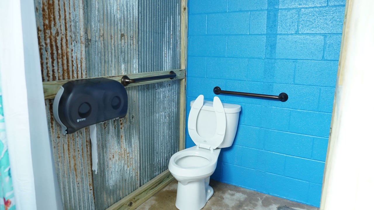 Photo of Bathroom in Sunrise Beach