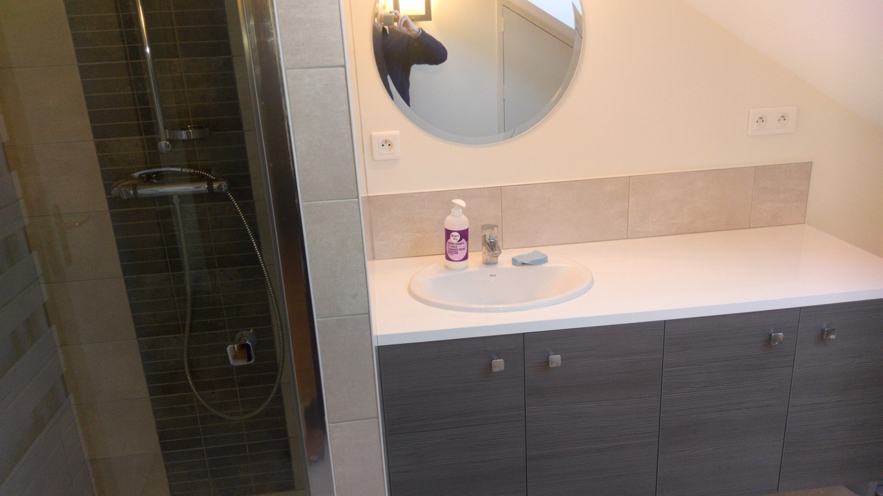 Photo of Bathroom in Saujon