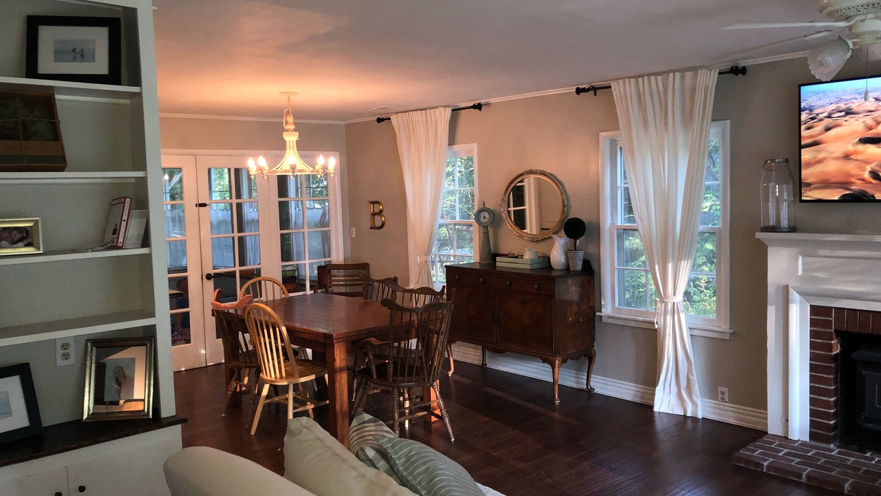 Photo of Livingroom in Fayetteville