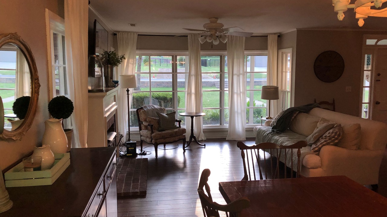 Photo of Livingroom in Fayetteville