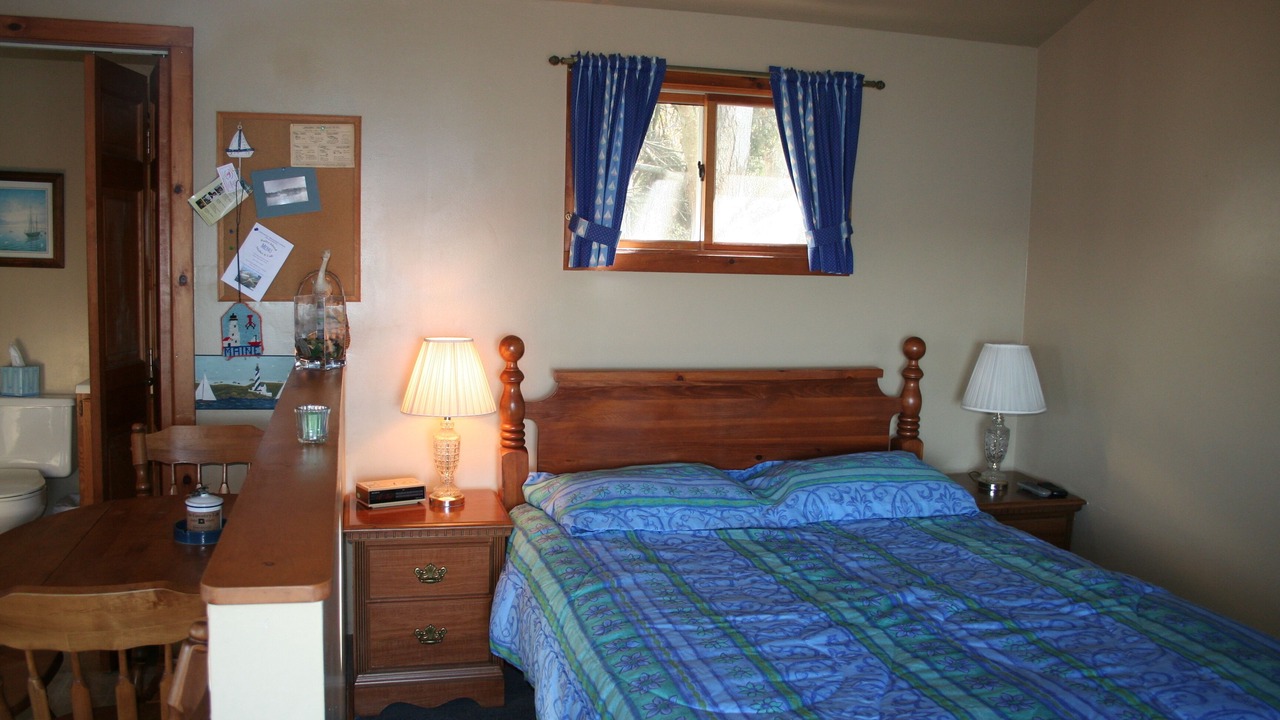 Photo of Bedroom in Mid-Coast and Islands