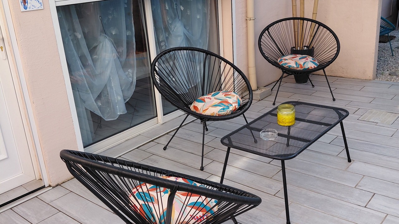 Photo of Patio Balcony in Bas-Vernet
