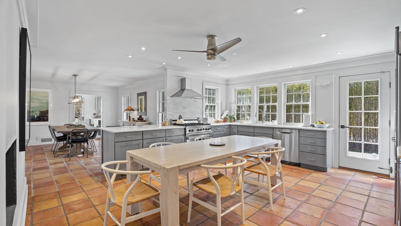 Photo of Others in Quogue