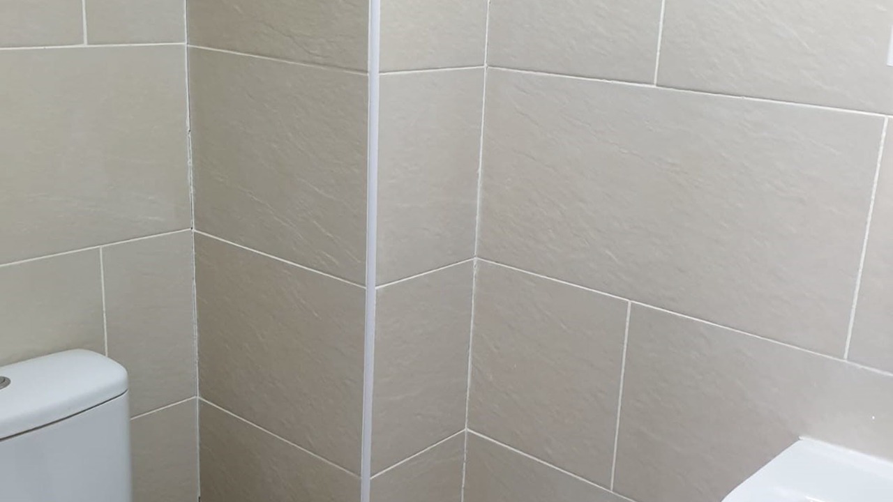 Photo of Bathroom in Grove Green
