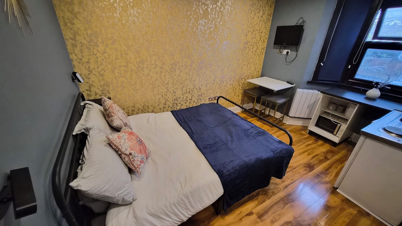 Photo of Bedroom in Grove Green