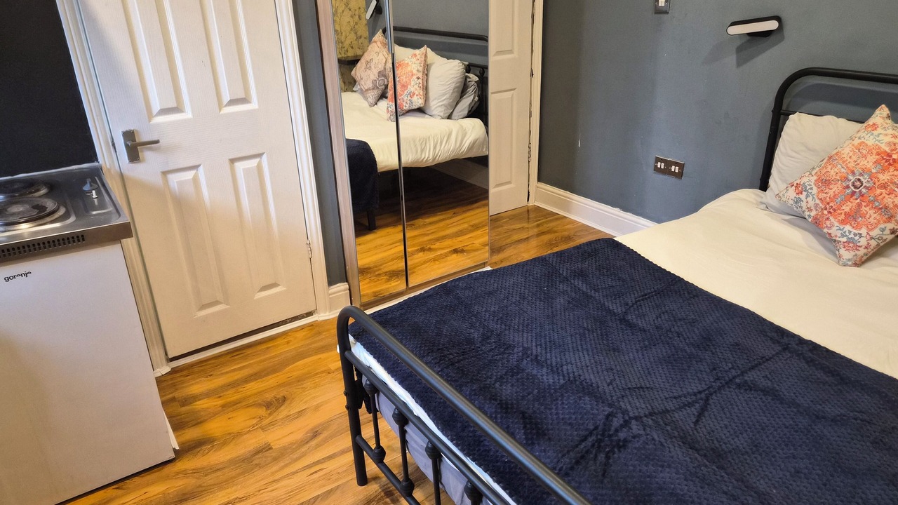 Photo of Bedroom in Grove Green