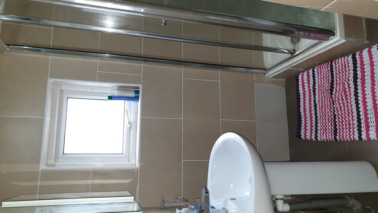 Photo of Bathroom in Grove Green