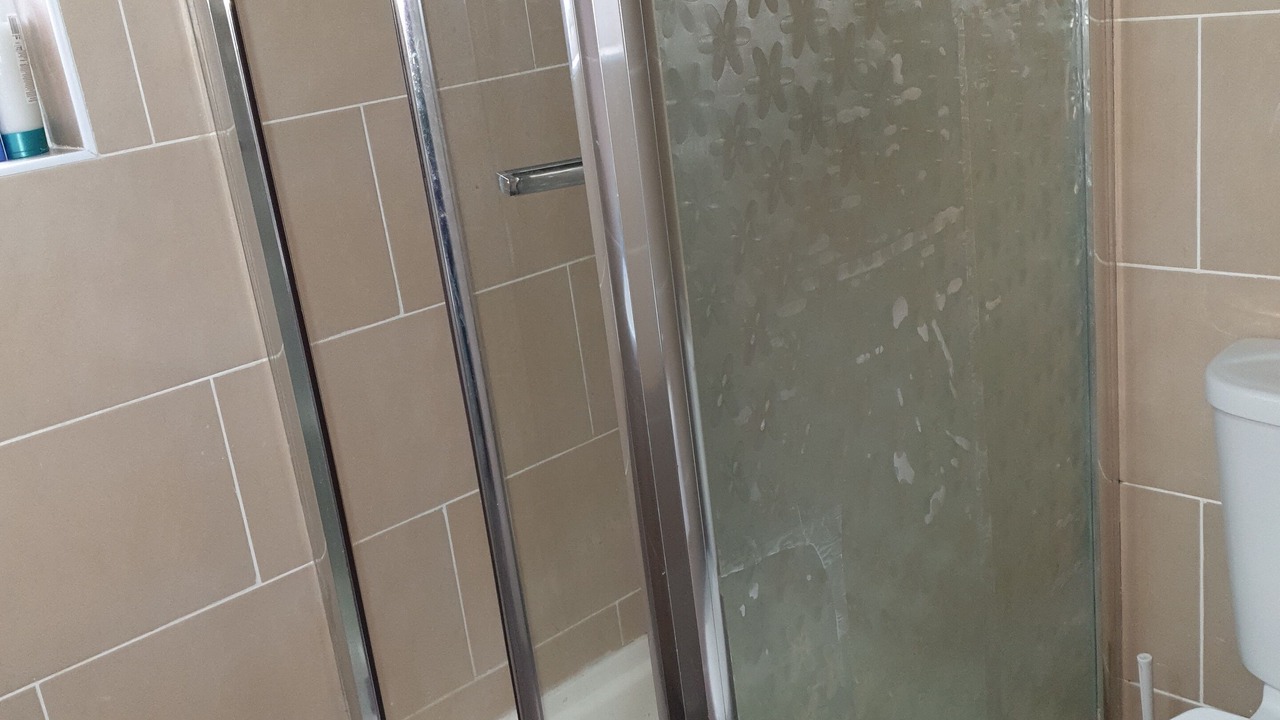 Photo of Bathroom in Grove Green