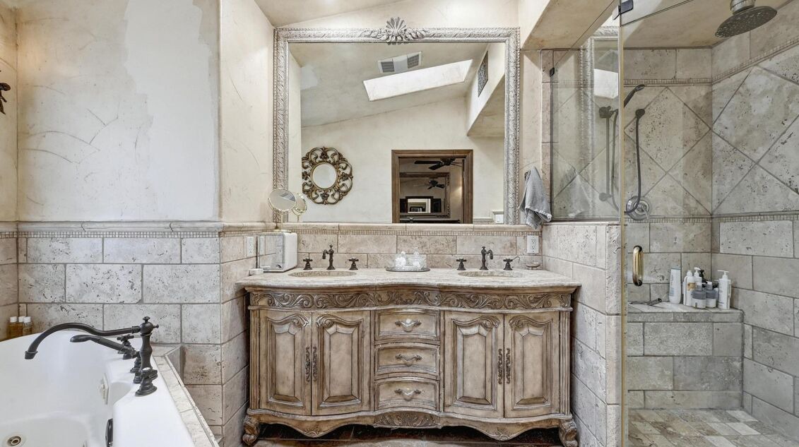 Photo of Bathroom in Davenport Ranch