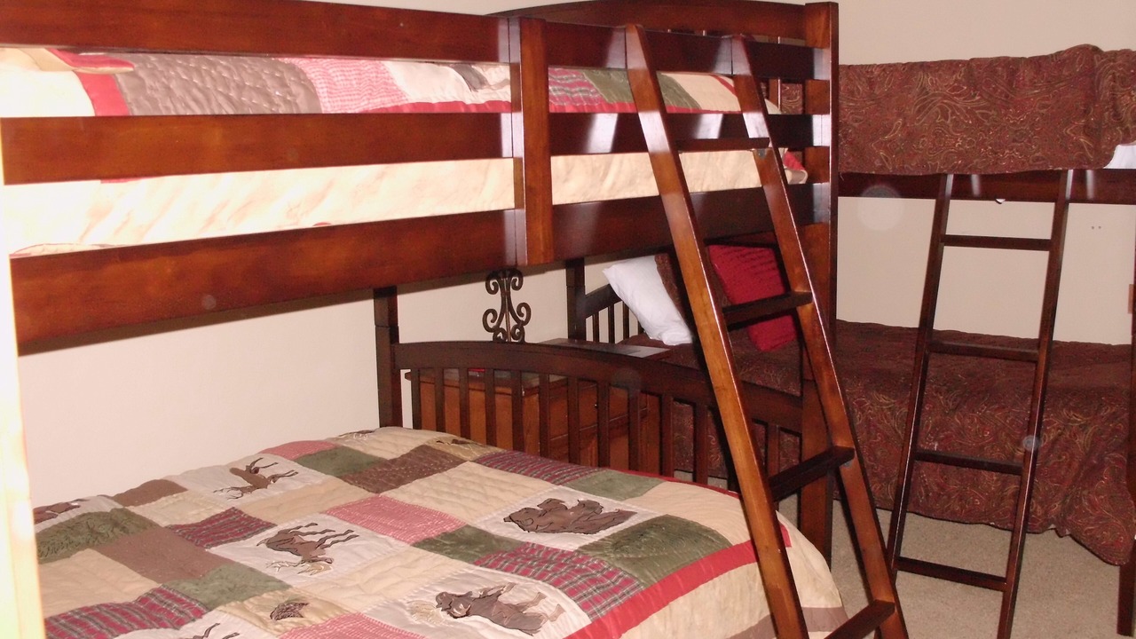 Photo of Bedroom in Mountain House