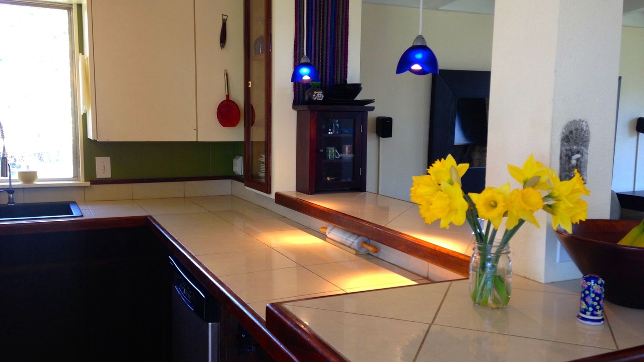 Photo of Kitchen in West Lake Hills
