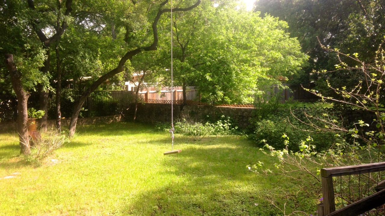 Photo of Outdoor in West Lake Hills