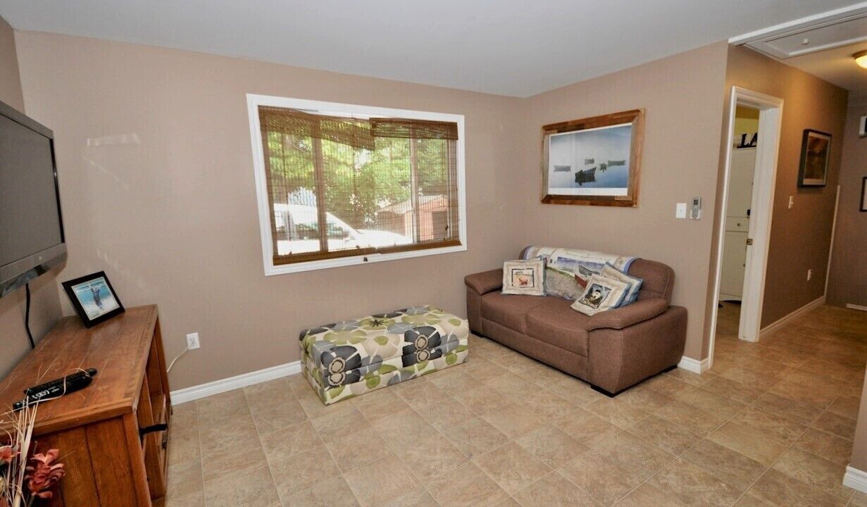 Photo of Livingroom in Nosbonsing