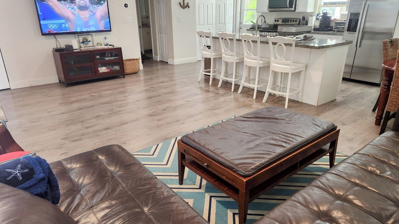 Photo of Livingroom in Cross Key Waterways