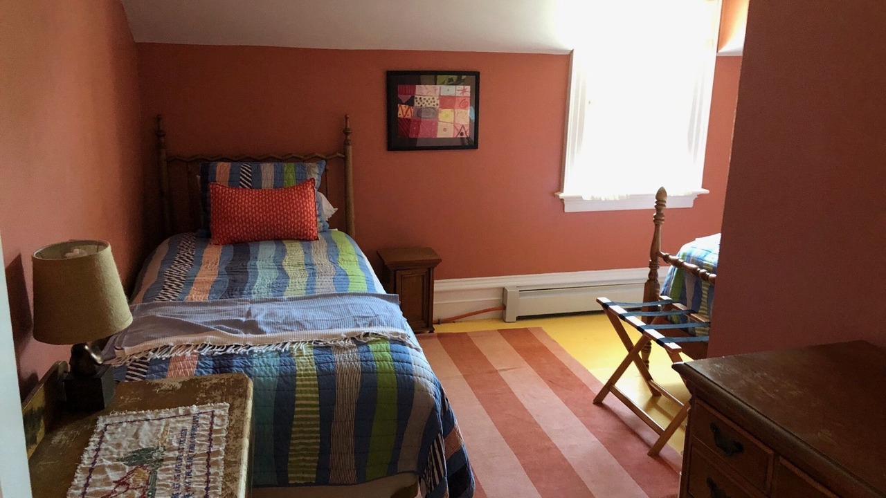 Photo of Bedroom in Brooksville