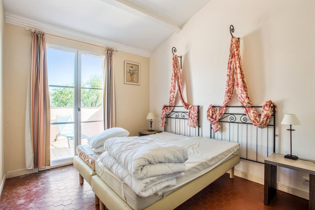 Photo of Bedroom in Les Restanques