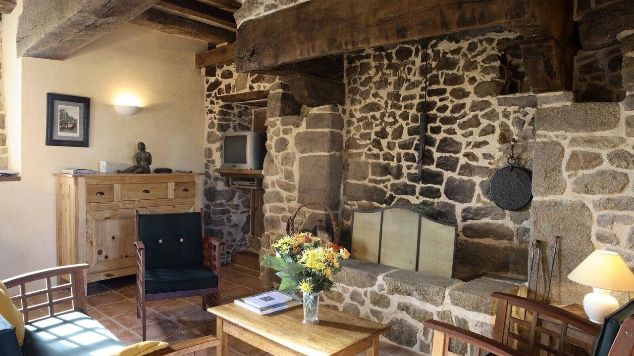 Photo of Livingroom in Saint-Germain-en-Cogles